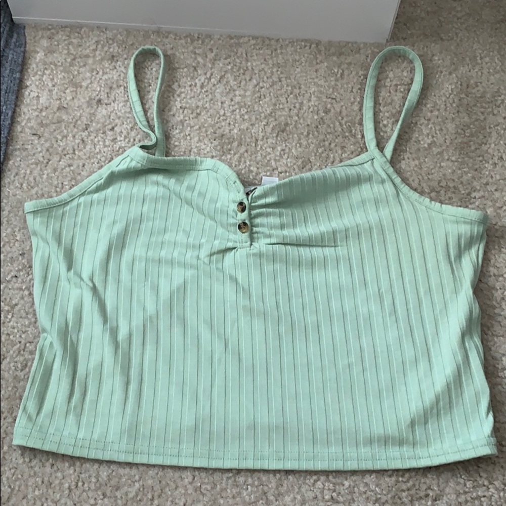Top Shop tank